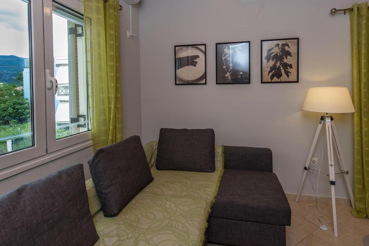 Thano'S Stylish Flat Just 150M To The Beach Farai Exterior foto