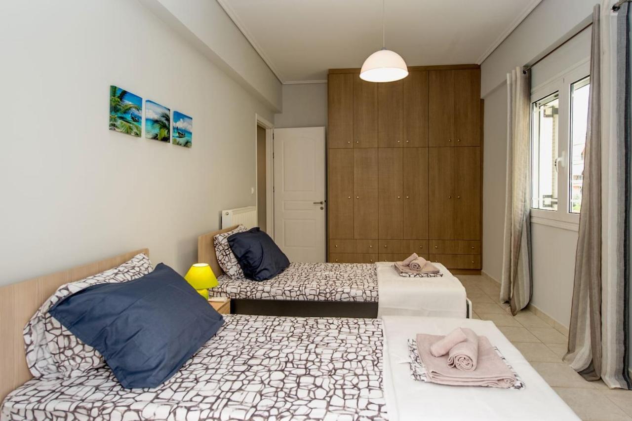 Thano'S Stylish Flat Just 150M To The Beach Farai Exterior foto